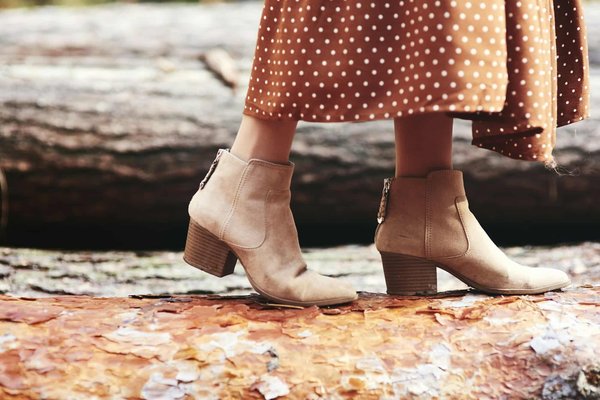 Chaussures pour femme : les différentes manières de porter des bottines